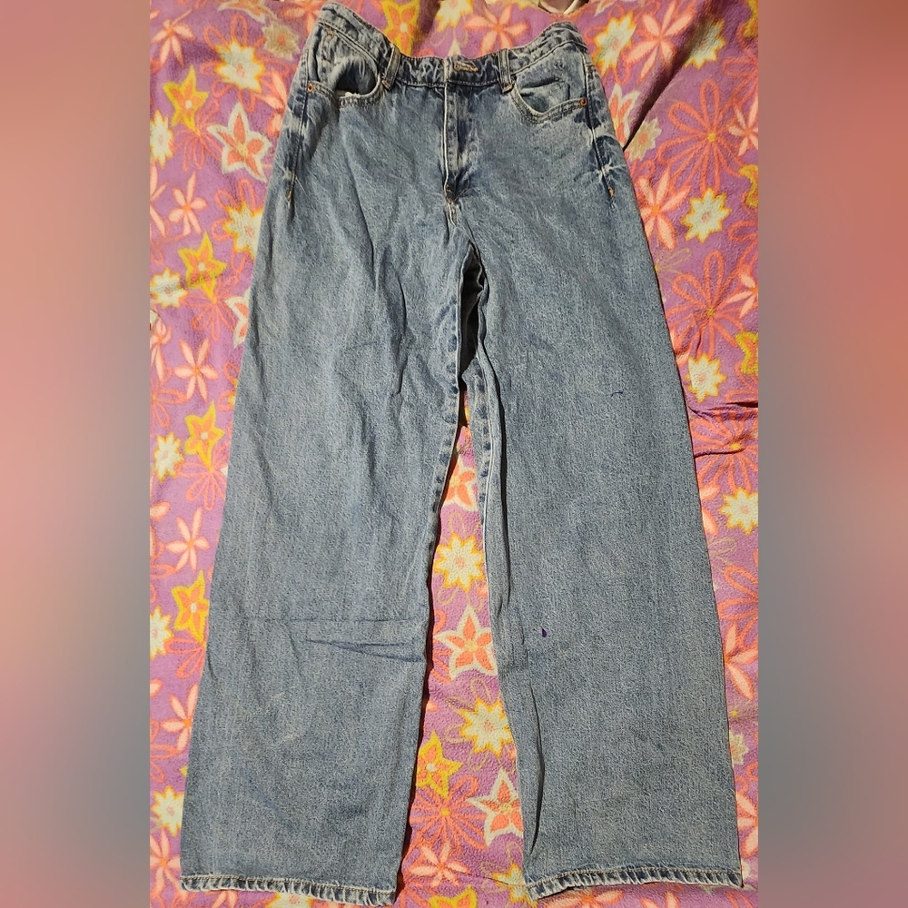 Forever 21 Revival Baggy Jeans